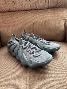 Yeezy Sculpted Knit Sneakers - Slate Gray